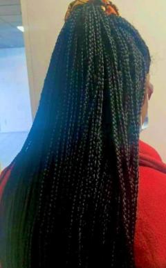 Service coiffure extension